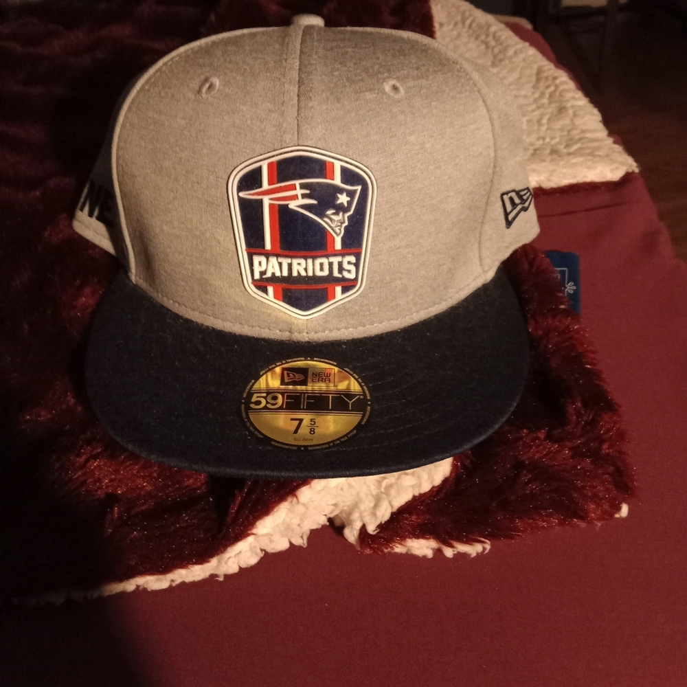 NFL patriots ball cap